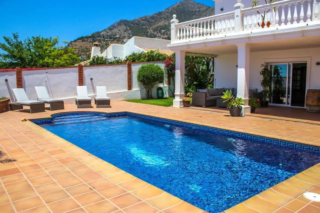 4 Bedroom Villa Mijas Pueblo With Pool & Bbq Malaga