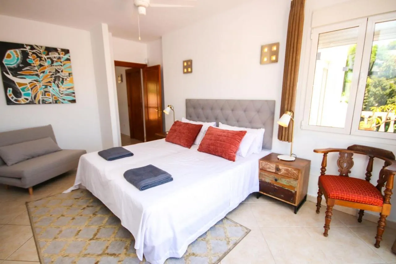 4 Bedroom Villa Mijas Pueblo With Pool & Bbq Malaga